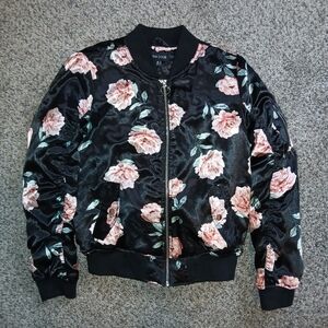 New Look Black Floral Puffer Bomber Jacket Size Medium Y2K 90s Grunge